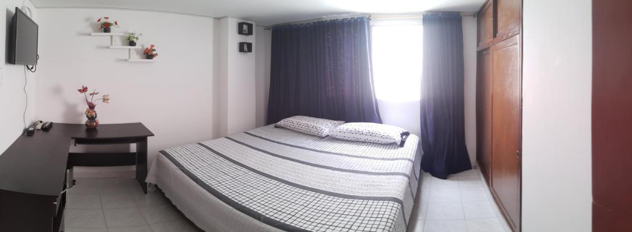 Hostal Dante San Gil Zewnętrze zdjęcie