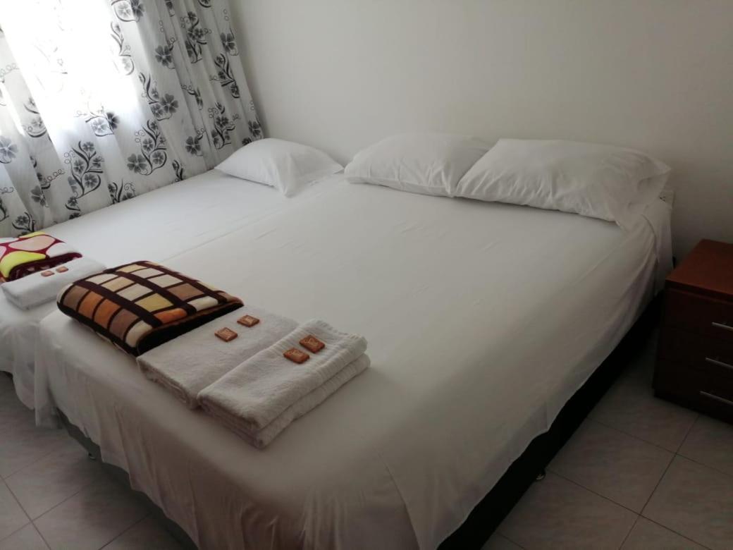 Hostal Dante San Gil Zewnętrze zdjęcie