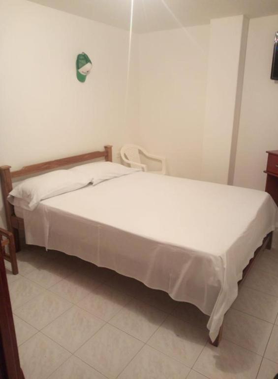 Hostal Dante San Gil Zewnętrze zdjęcie
